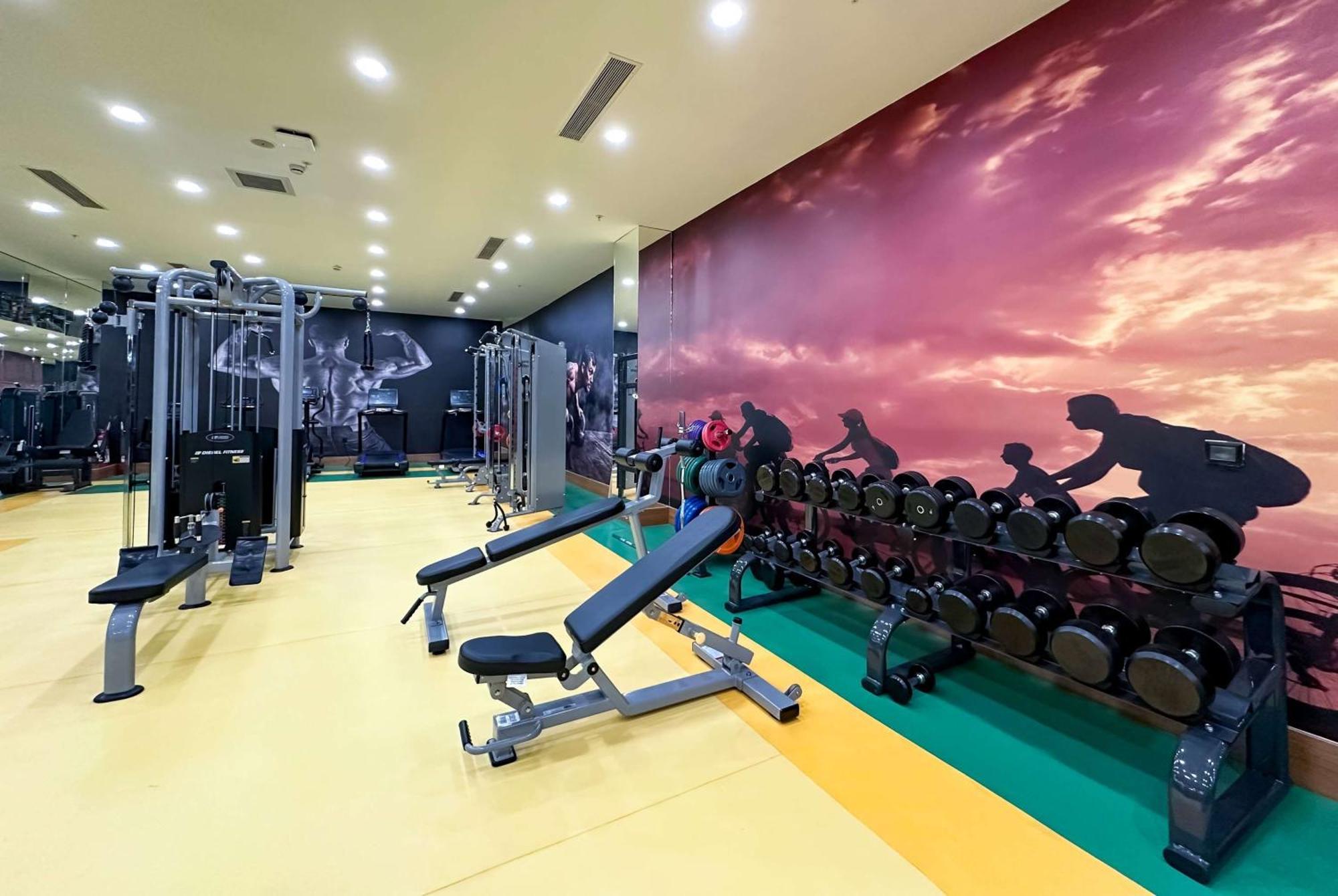 Hotel Ramada By Wyndham Gaziantep Extérieur photo