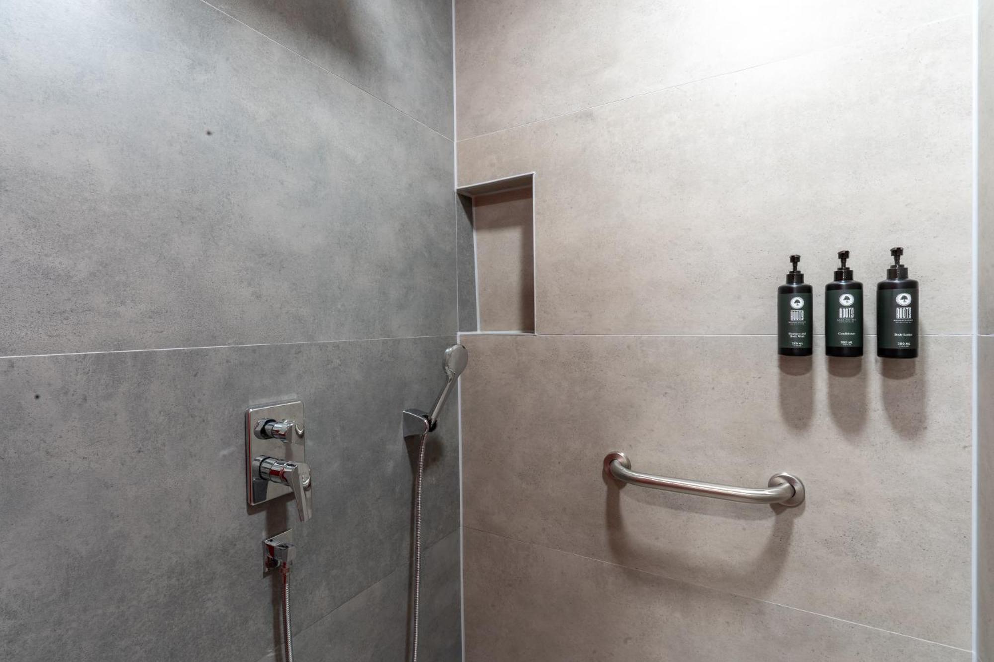 Hotel Ramada By Wyndham Gaziantep Extérieur photo